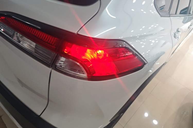 Used Toyota Corolla Cross 2023 2.0L Elite Edition Exterior 3