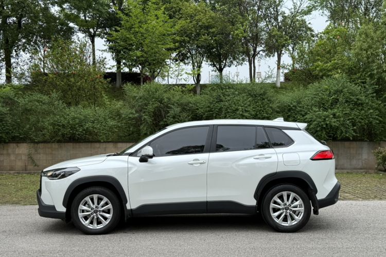 Used Toyota Corolla Cross 2023 2.0L Elite Edition Exterior 3