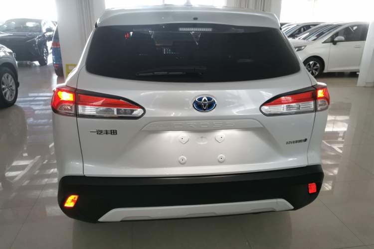 Used Toyota Corolla Cross 2023 Dual-Motor 2.0L Pioneer Edition Exterior 4