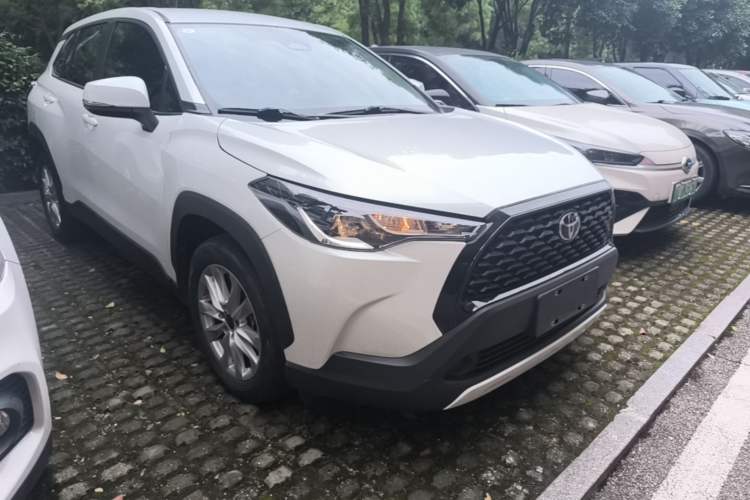Used Toyota Corolla Cross 2023 2.0L Pioneer Edition Front Right 45 Deg