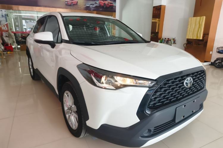 Used Toyota Corolla Cross 2023 2.0L Pioneer Edition Front Right 45 Deg