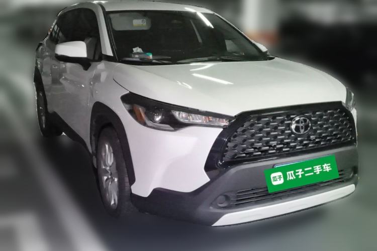Used Toyota Corolla Cross 2023 2.0L Pioneer Edition Front Right 45 Deg