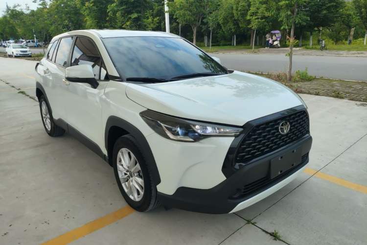 Used Toyota Corolla Cross 2023 2.0L Elite Edition Front Right 45 Deg