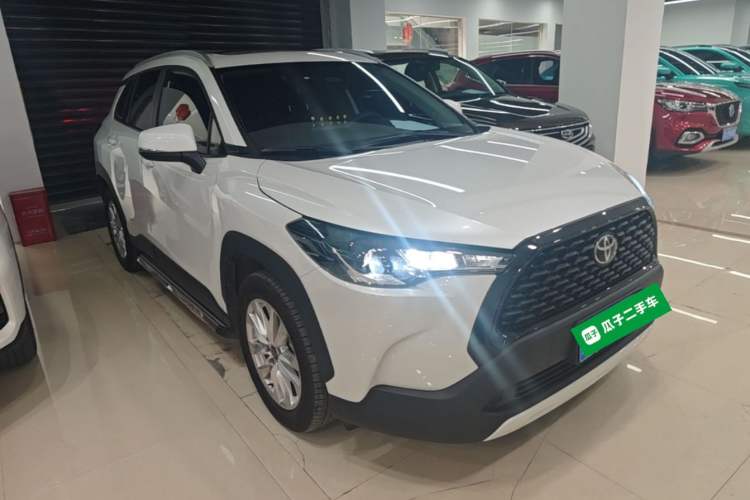 Used Toyota Corolla Cross 2023 2.0L Elite Edition Front Right 45 Deg