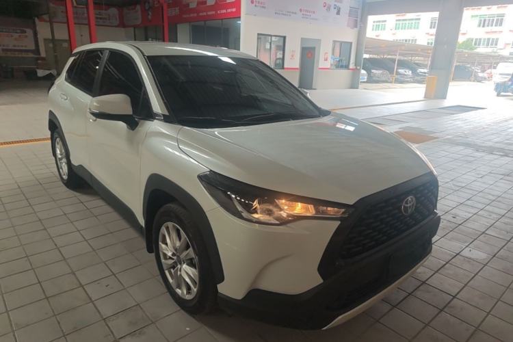 Used Toyota Corolla Cross 2023 2.0L Pioneer Edition Front Right 45 Deg