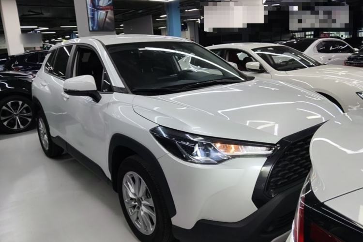 Used Toyota Corolla Cross 2023 2.0L Pioneer Edition Front Right 45 Deg