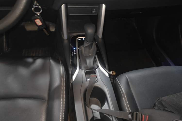 Used Toyota Corolla Cross 2023 2.0L Pioneer Edition Gear Lever