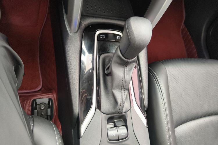 Used Toyota Corolla Cross 2023 Dual-Motor 2.0L Elite Edition Gear Lever