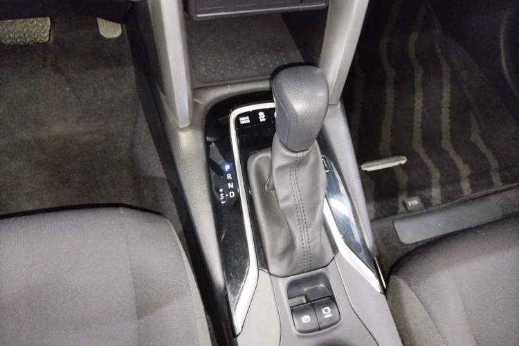 Used Toyota Corolla Cross 2023 Dual-Motor 2.0L Pioneer Edition Gear Lever