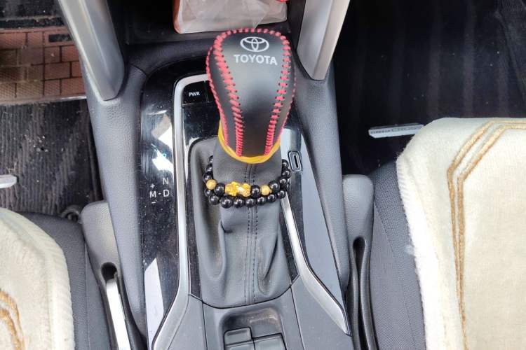 Used Toyota Corolla Cross 2023 2.0L Pioneer Edition Gear Lever