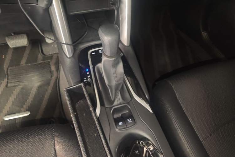 Used Toyota Corolla Cross 2023 2.0L Pioneer Edition Gear Lever