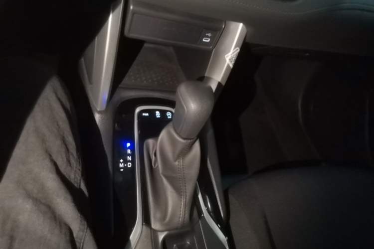 Used Toyota Corolla Cross 2023 2.0L Pioneer Edition Gear Lever
