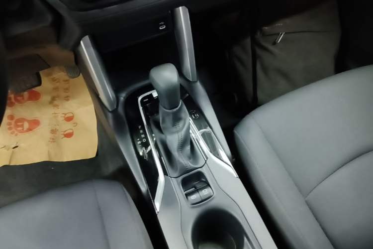 Used Toyota Corolla Cross 2023 2.0L Pioneer Edition Gear Lever