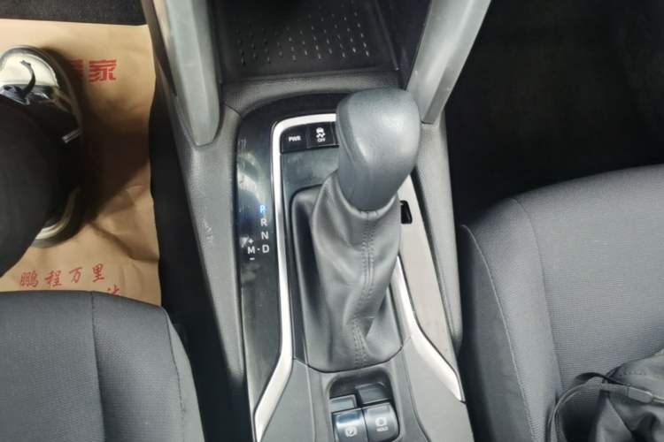 Used Toyota Corolla Cross 2023 2.0L Pioneer Edition Gear Lever