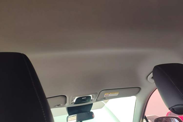 Used Toyota Corolla Cross 2023 Dual-Motor 2.0L Pioneer Edition Headliner