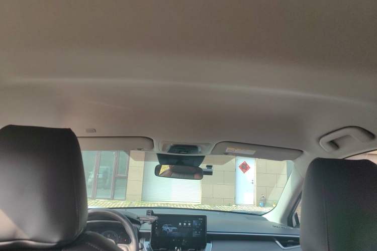 Used Toyota Corolla Cross 2023 Dual-Motor 2.0L Pioneer Edition Headliner