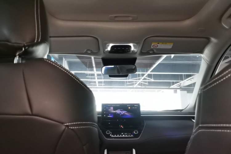 Used Toyota Corolla Cross 2023 2.0L Elite Edition Headliner