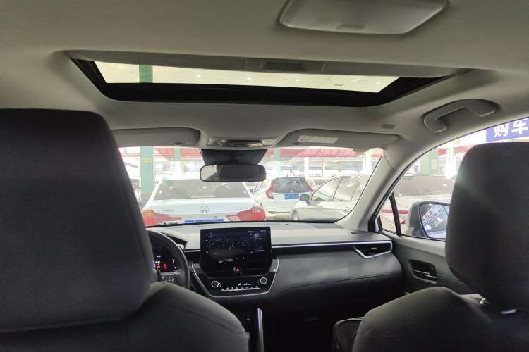 Used Toyota Corolla Cross 2023 2.0L Elite Edition Headliner