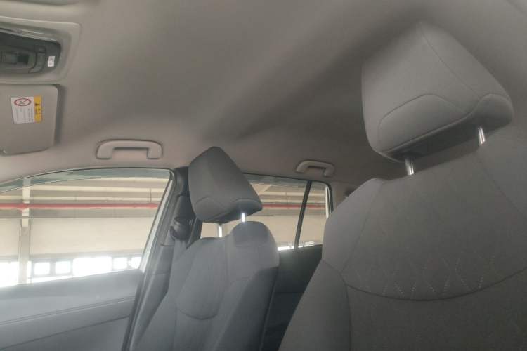 Used Toyota Corolla Cross 2023 2.0L Pioneer Edition Headliner