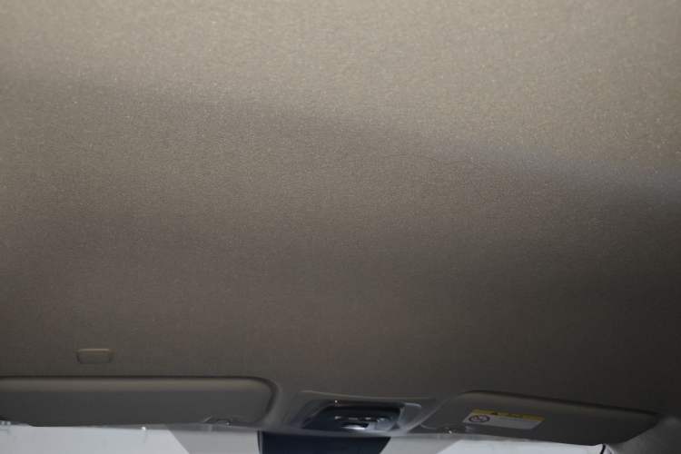 Used Toyota Corolla Cross 2023 Dual-Motor 2.0L Pioneer Edition Headliner