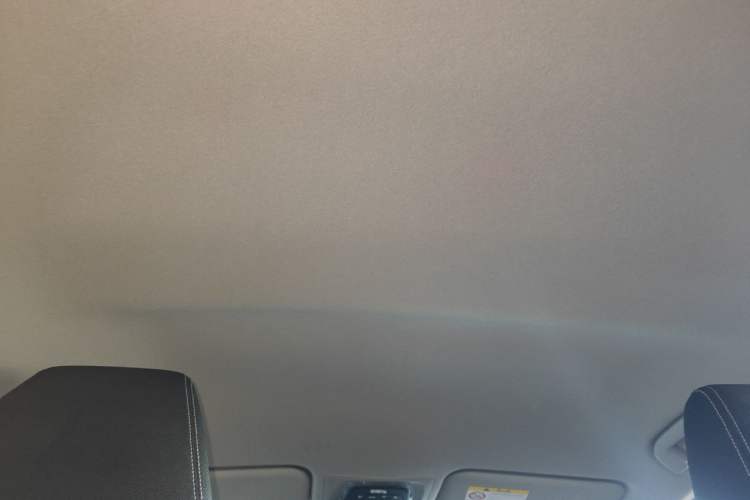 Used Toyota Corolla Cross 2023 Dual-Motor 2.0L Pioneer Edition Headliner