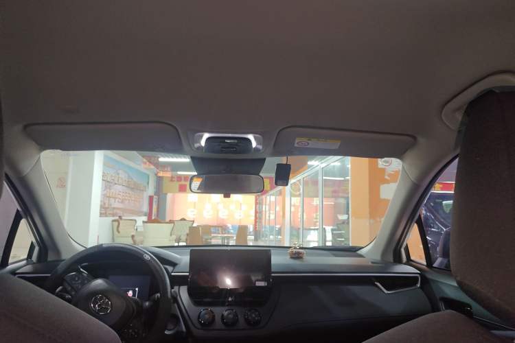 Used Toyota Corolla Cross 2023 2.0L Pioneer Edition Headliner