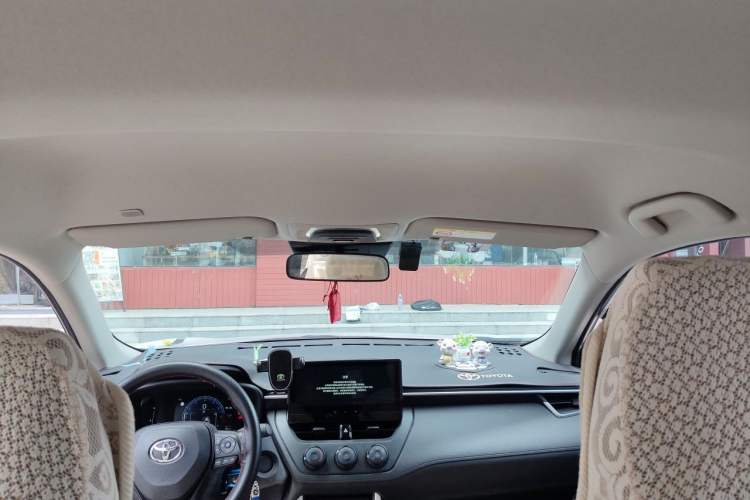 Used Toyota Corolla Cross 2023 2.0L Pioneer Edition Headliner