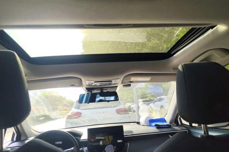 Used Toyota Corolla Cross 2023 2.0L Elite Edition Headliner