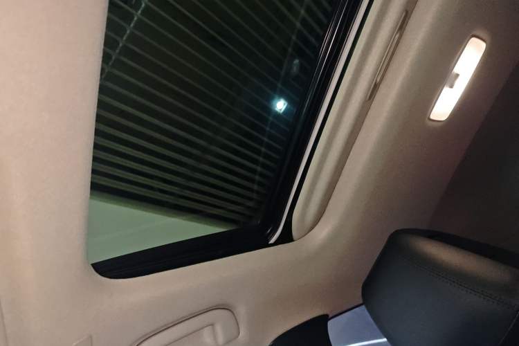 Used Toyota Corolla Cross 2023 2.0L Elite Edition Headliner