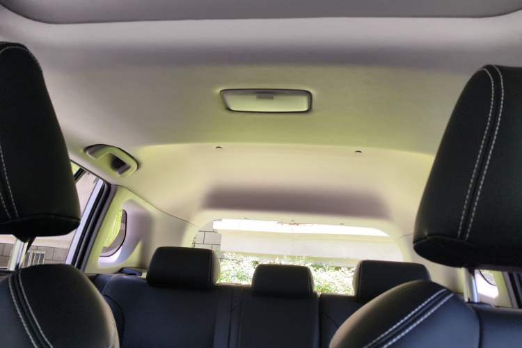 Used Toyota Corolla Cross 2023 2.0L Elite Edition Headliner