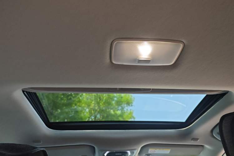 Used Toyota Corolla Cross 2023 2.0L Elite Edition Headliner