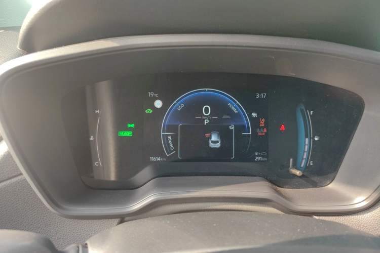 Used Toyota Corolla Cross 2023 Dual-Motor 2.0L Pioneer Edition Instrument Cluster