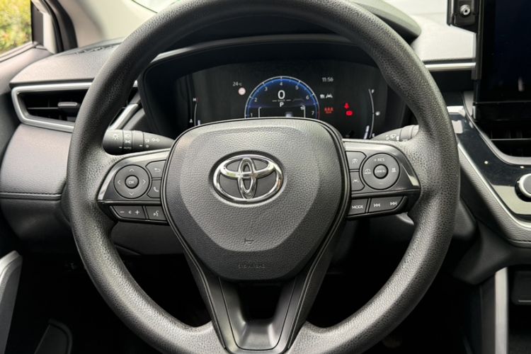Used Toyota Corolla Cross 2023 2.0L Elite Edition Interior 1