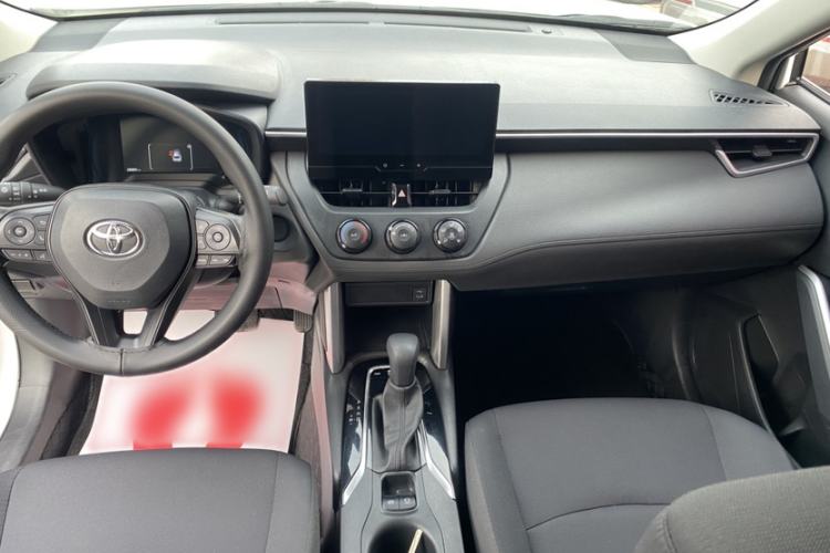 Used Toyota Corolla Cross 2023 2.0L Pioneer Edition Interior 2