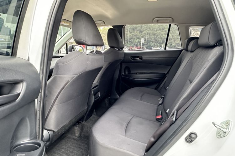 Used Toyota Corolla Cross 2023 2.0L Pioneer Edition Interior 2
