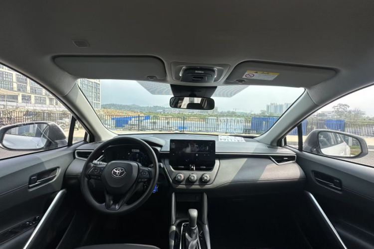 Used Toyota Corolla Cross 2023 2.0L Pioneer Edition Interior 4