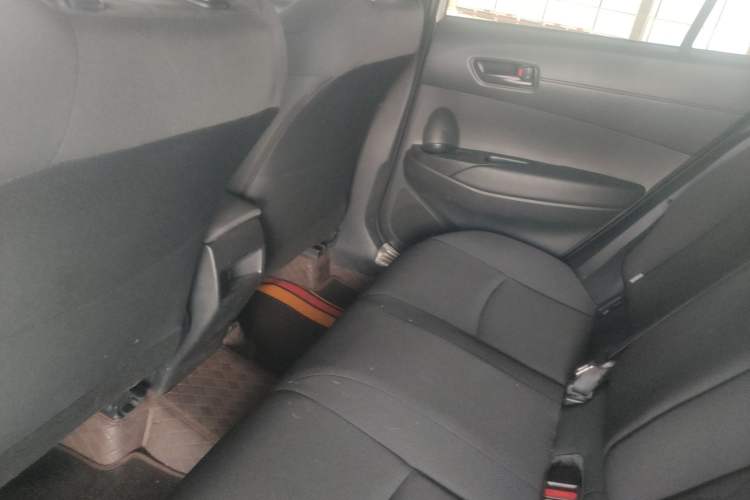 Used Toyota Corolla Cross 2023 2.0L Pioneer Edition Interior 5