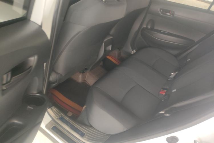 Used Toyota Corolla Cross 2023 2.0L Pioneer Edition Interior 6