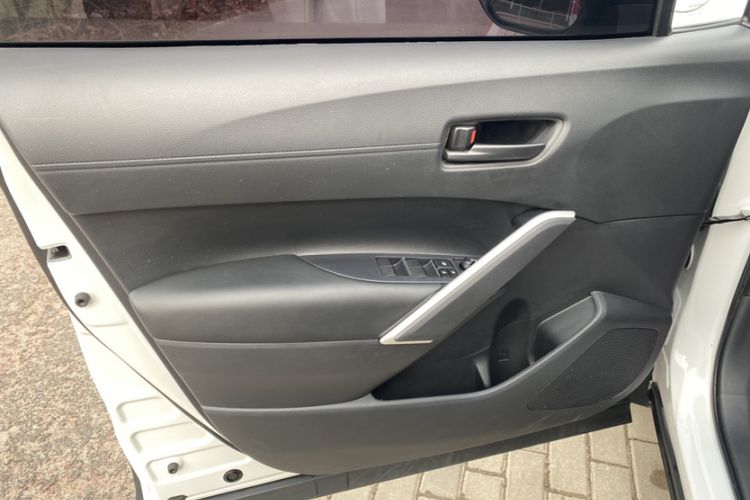 Used Toyota Corolla Cross 2023 2.0L Pioneer Edition Interior 6