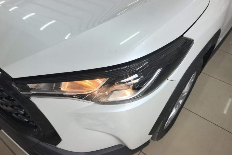 Used Toyota Corolla Cross 2023 2.0L Elite Edition Left Front Headlight