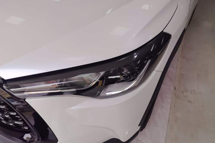 Used Toyota Corolla Cross 2023 2.0L Pioneer Edition Left Front Headlight