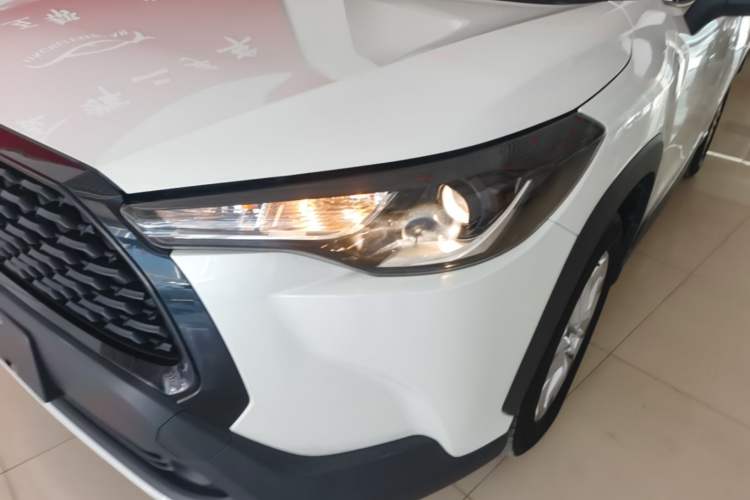Used Toyota Corolla Cross 2023 2.0L Pioneer Edition Left Front Headlight