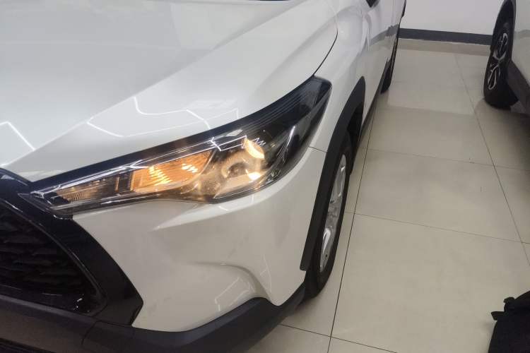 Used Toyota Corolla Cross 2023 2.0L Pioneer Edition Left Front Headlight