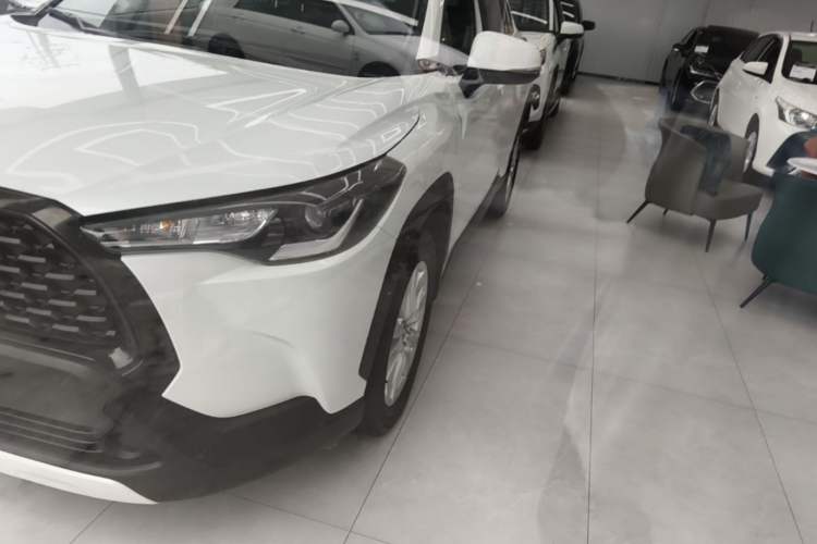 Used Toyota Corolla Cross 2023 2.0L Elite Edition Left Front Headlight