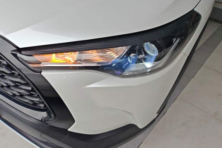 Used Toyota Corolla Cross 2023 2.0L Pioneer Edition Left Front Headlight