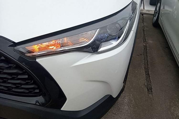 Used Toyota Corolla Cross 2023 2.0L Pioneer Edition Left Front Headlight