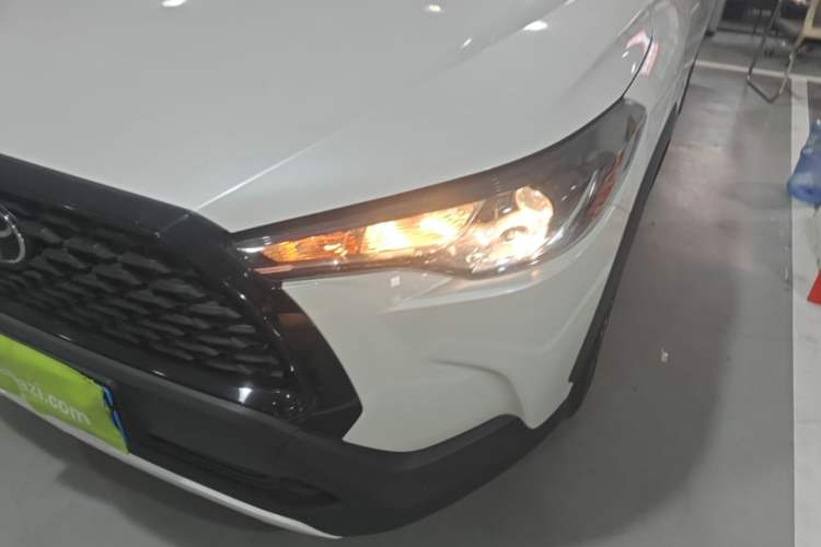 Used Toyota Corolla Cross 2023 2.0L Pioneer Edition Left Front Headlight