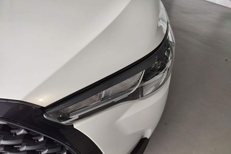 Used Toyota Corolla Cross 2023 2.0L Pioneer Edition Left Front Headlight