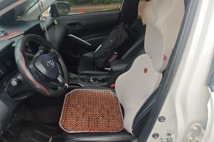 Used Toyota Corolla Cross 2023 Dual-Motor 2.0L Elite Edition Left Front Seat