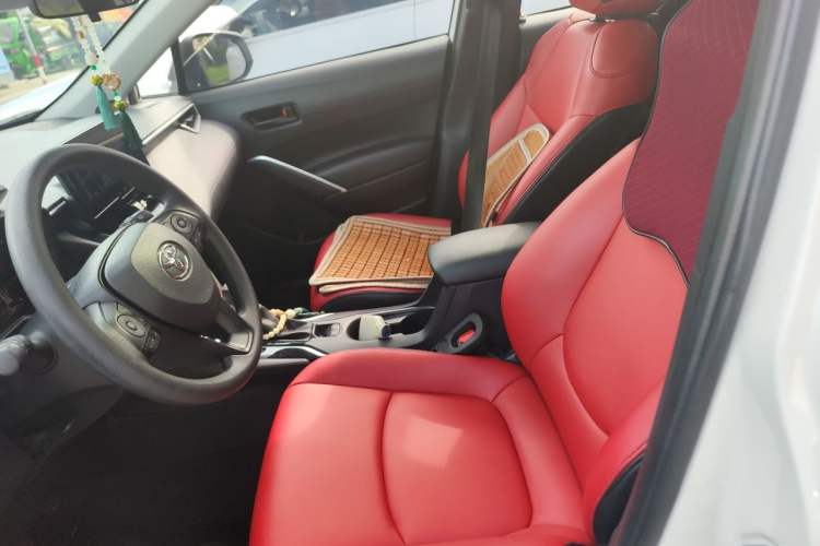 Used Toyota Corolla Cross 2023 2.0L Elite Edition Left Front Seat